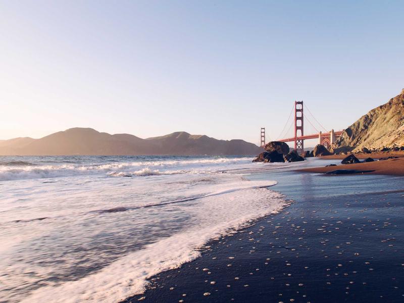 胶囊衣橱<br>lyf7gd.cn 33件物品挑战